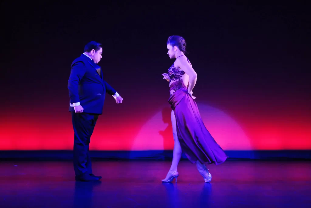 見学・体験レッスン開催中！札幌でアルゼンチンタンゴダンスのレッスンは世界レベルのアルゼンチンダンサーによる直接指導が受けられる、アルゼンチンタンゴダンススタジオ　エルフィルレテ　マルティン・レスカーノ