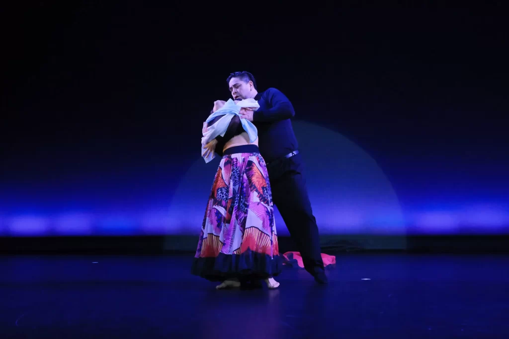 見学・体験レッスン開催中！札幌でアルゼンチンタンゴダンスのレッスンは世界レベルのアルゼンチンダンサーによる直接指導が受けられる、アルゼンチンタンゴダンススタジオ　エルフィルレテ　マルティン・レスカーノ