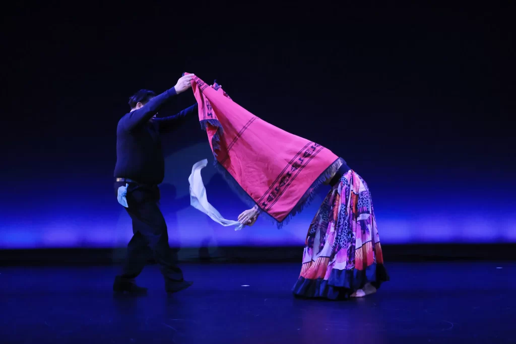 見学・体験レッスン開催中！札幌でアルゼンチンタンゴダンスのレッスンは世界レベルのアルゼンチンダンサーによる直接指導が受けられる、アルゼンチンタンゴダンススタジオ　エルフィルレテ　マルティン・レスカーノ