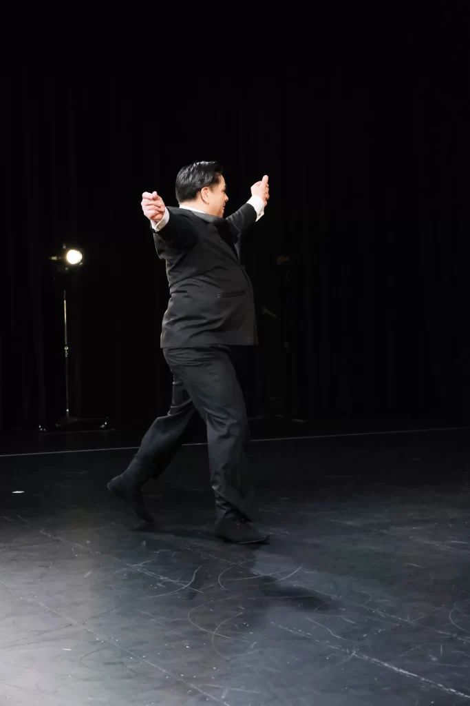 見学・体験レッスン開催中！札幌でアルゼンチンタンゴダンスのレッスンは世界レベルのアルゼンチンダンサーによる直接指導が受けられる、アルゼンチンタンゴダンススタジオ　エルフィルレテ　マルティン・レスカーノ