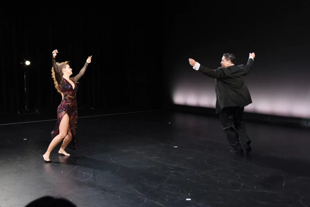 見学・体験レッスン開催中！札幌でアルゼンチンタンゴダンスのレッスンは世界レベルのアルゼンチンダンサーによる直接指導が受けられる、アルゼンチンタンゴダンススタジオ　エルフィルレテ　マルティン・レスカーノ